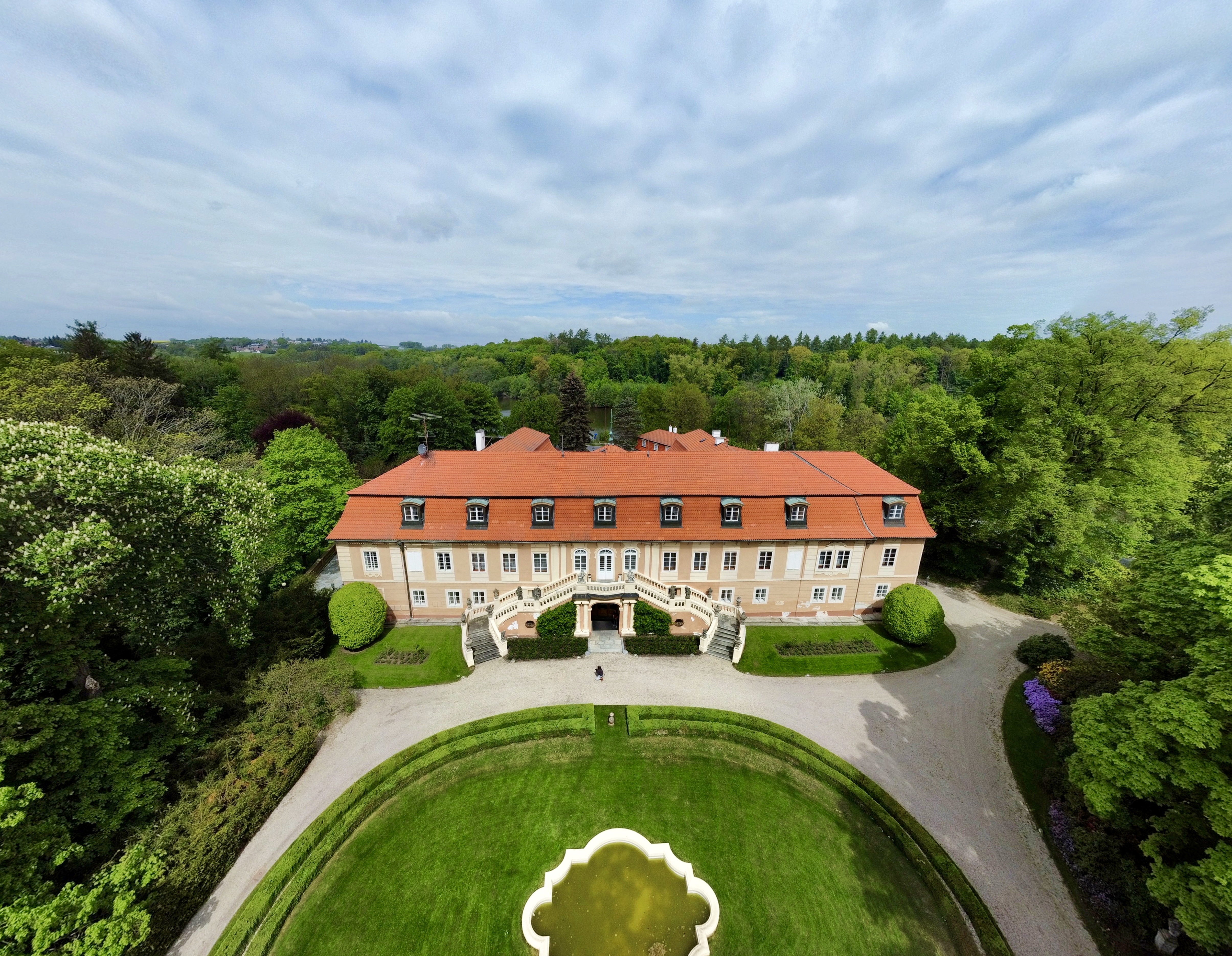 dji_fly_20230518_113742_623_1684402837047_pano_optimized - kopie - kopie.jpg